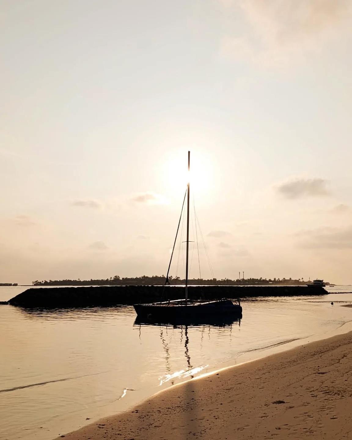 Kudhi Boli Beach House Thulusdhoo Exterior photo